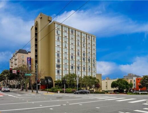 Comfort Inn By the Bay