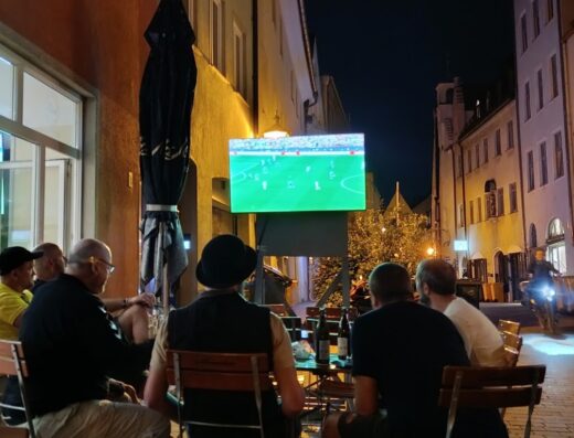 11er football pub