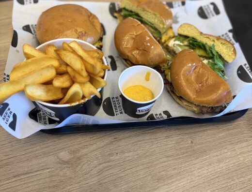 7 Three‘s Burger