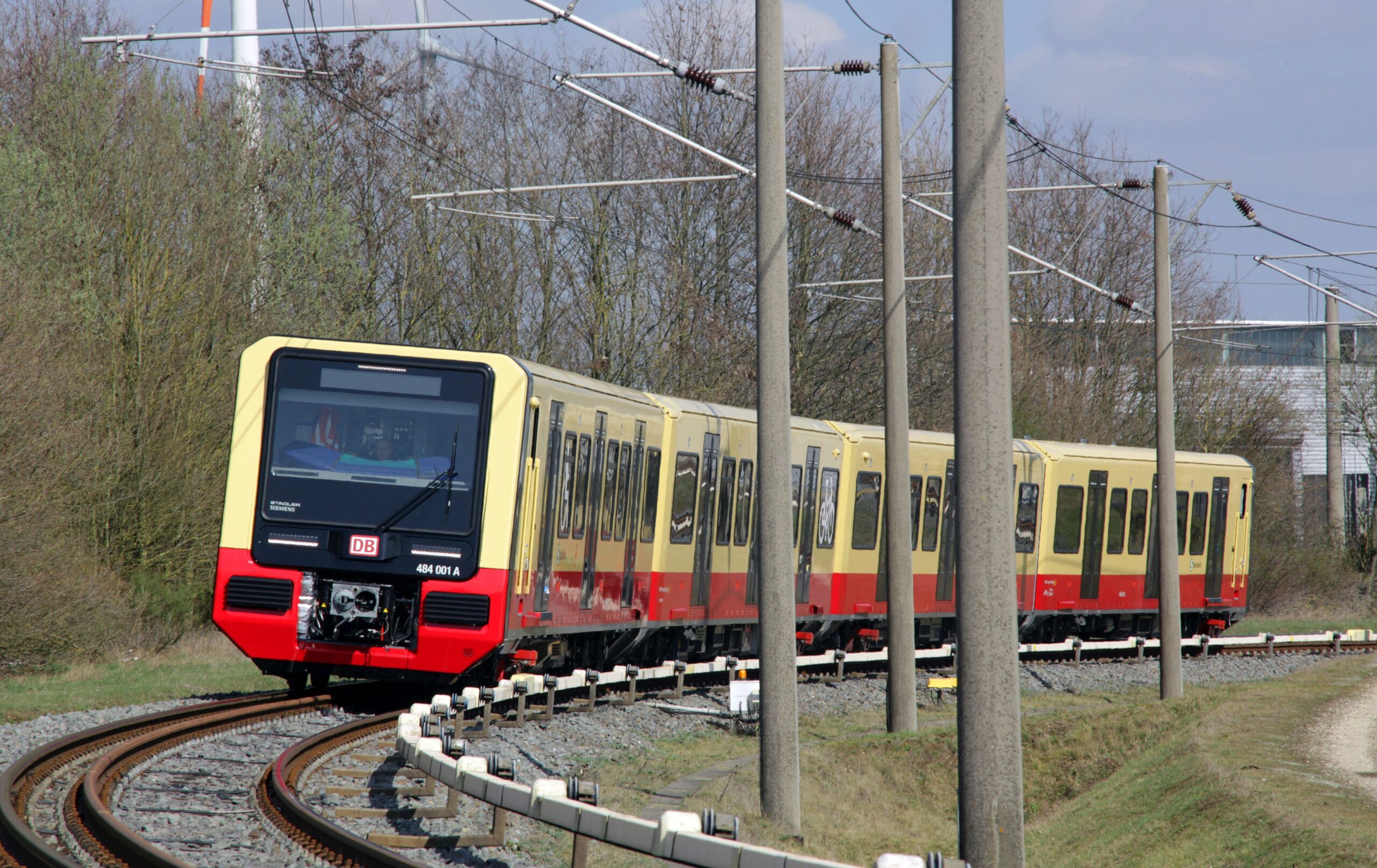 DB and S-Bahn passengers travelling to a Bundesliga match