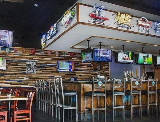 Backspin Texas Sports Bar & Grill