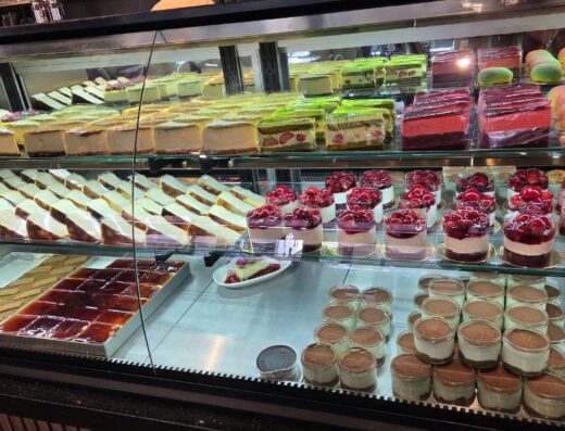 Bona Dortmund Cafe, Patisserie & Food