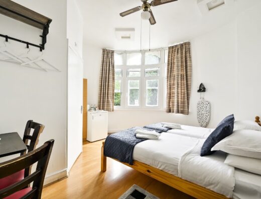 City London Hotel