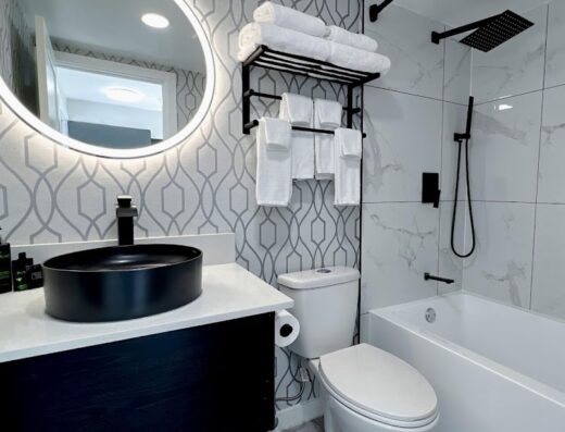 Coast Metro Vancouver Hotel
