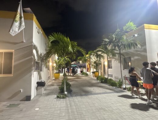 El Jardin Inn