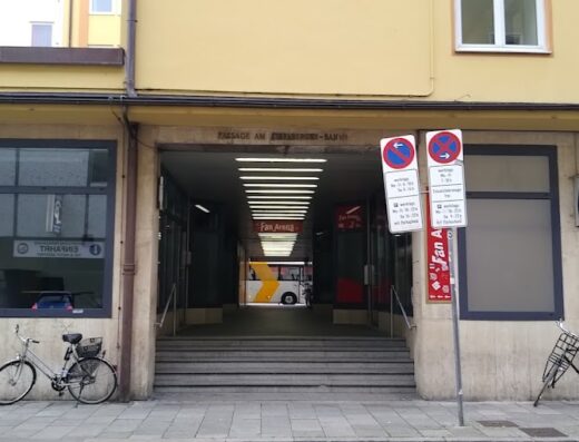 Fan Arena, Der Rot-Weiße Fan Treff