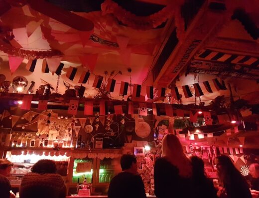 Hammond Bar