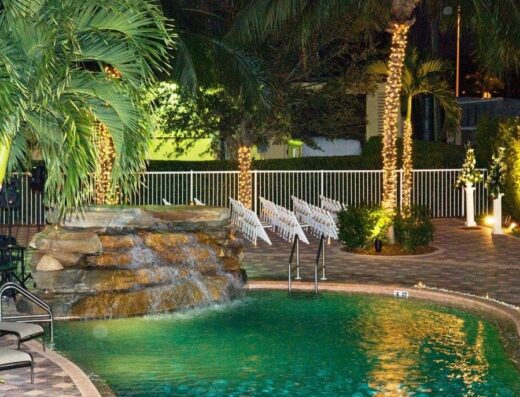 Hilton Naples