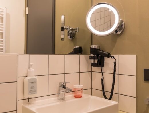 Hotel einsmehr