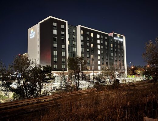 Hyatt Place Toronto Airport