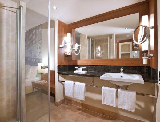 Lindner Hotel Hamburg Am Michel – JDV by Hyatt