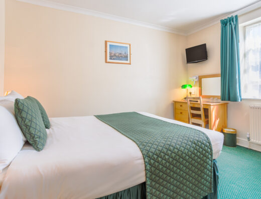 London Town Hotel