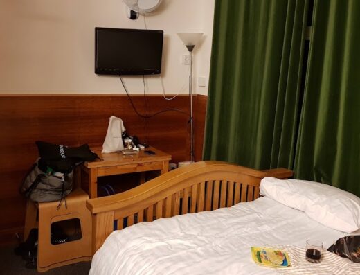 London Visitors Hotel