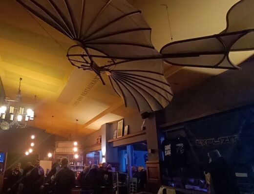 Looney‘s Balkanrestaurant & Sportsbar