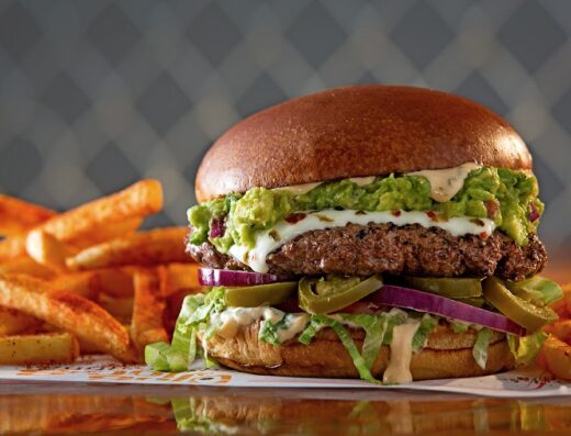 Ojos Locos Sports Cantina – South Austin