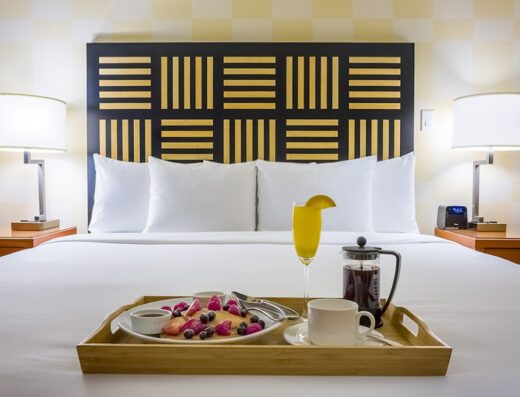 Pinnacle Hotel Harbourfront