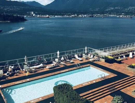 Pinnacle Hotel Harbourfront