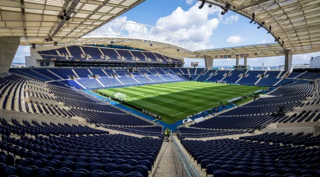 How to Buy Champions League Tickets Safely: Official Sources, Memberships and Matchday Rules