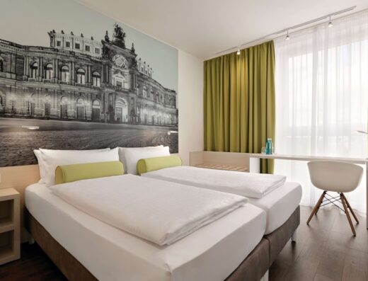 Super 8 by Wyndham Mainz Zollhafen
