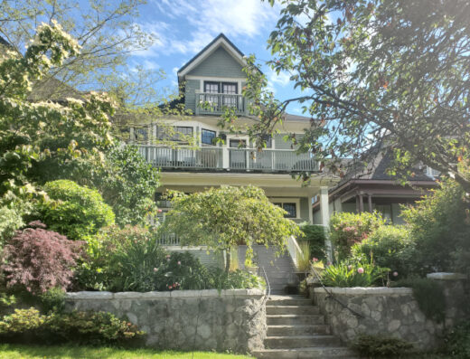 The Ivy on Parker Guest House