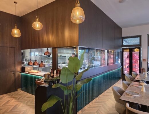 The Megnum Restaurant & Cafe
