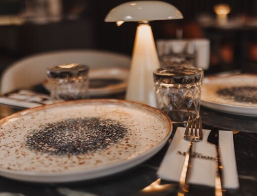 The Megnum Restaurant & Cafe
