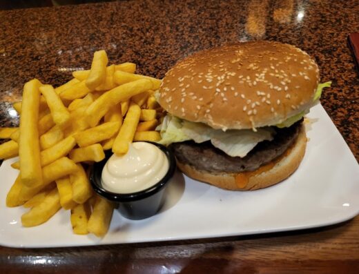 “The Pògs” – Irish Pub