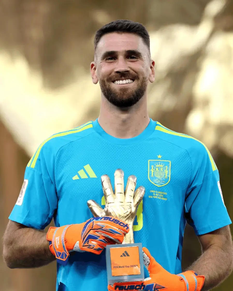 unai simon golden glove 1